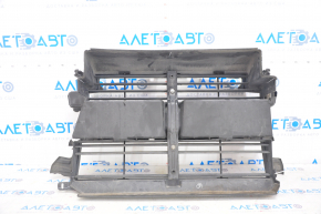 Жалюзи дефлектор радиатора в сборе Ford Escape MK3 13-16 дорест 1.6T, 2.5 с моторчиком, слом крепл, отсутствует 4 шторки
