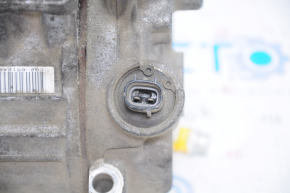 Компрессор кондиционера Toyota Camry v55 15-17 2.5 usa сломан датчик