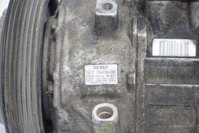 Компрессор кондиционера Toyota Camry v50 12-14 2.5 usa, нет фрагмента корпуса, сломан датчик, трещина в креплении