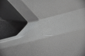 Обшивка двери карточка задняя правая VW Tiguan 18- черно-серая, царапина