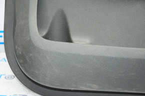 Обшивка двери карточка передняя правая GMC Terrain 12-17 черн с черн вставкой кожа, подлокотник кожа, красная строчка, Pioneer, царапины