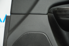 Обшивка двери карточка передняя правая Jeep Cherokee KL 14-18 черн с черн вставкой кожа, подлокотник кожа, царапины