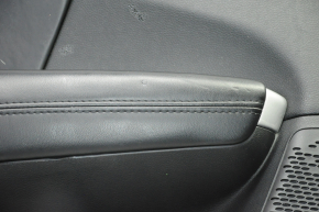 Обшивка дверей картка зад лев Dodge Journey 11- чорн з чорною вставкою шкіра, підлокітник шкіра, чорний рядок, подряпини, тички