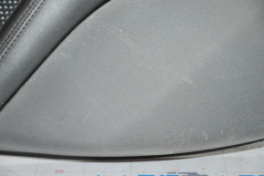 Обшивка двери карточка задняя левая Dodge Dart 13-16 черн с вставкой черн сетка тряпка, подлокотник кожа, царапины