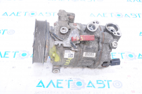 Компресор кондиціонера VW Jetta 19- топляк, зламана фішка