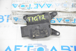 Актуатор моторчик привод печки кондиционер VW Tiguan 09-17 5C0-907-511-A