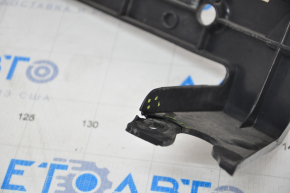 Кронштейн опоры решетки радиатора Ford Escape MK3 17-19 рест, слом креп