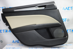 Обшивка двери карточка задняя левая Ford Fusion mk5 13-16 черн с беж вставкой кожа, подлокотник кожа, молдинг серый глянец, надрыв, царапины