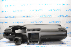 Торпедо передняя панель без AIRBAG VW Passat b7 12-15 USA черн, с бардачком и накладкой, царапины