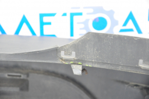 Бампер задний голый Ford Escape MK3 17-19 рест, без парктроников, структура, прижат, надлом креп, царапины