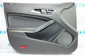 Обшивка двери карточка передняя левая Mercedes CLA 14-19 черн с черн вставкой кожа, подлокотник кожа, под память сидений, вмятина
