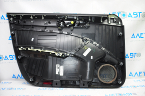 Обшивка двери карточка передняя правая VW Passat b8 16-19 USA черн с черн вставкой пластик, подлокотник кожа, молдинг сер глянец