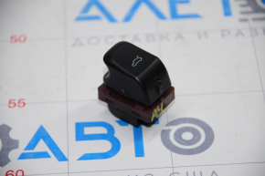 Кнопка открывания крышки багажника Audi A4 B8 08-16 черн