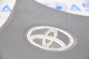Накладка руля Toyota Camry v40 темно серая, царапины, дефект хрома