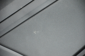 Обшивка двери карточка задняя левая VW Jetta 19- черн с черн вставкой пластик, подлокотник кожа, царапины