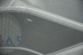 Обшивка двери карточка задняя правая VW Passat b7 12-15 USA черн с черн вставкой кожа, подлокотник кожа, молдинг серый глянец, царапины