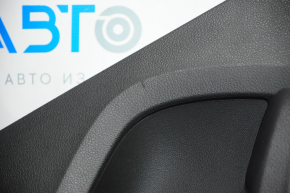 Обшивка дверей картка зад прав VW Jetta 11-18 USA чорна з чорною вставкою шкіра, підлокітник шкіра, молдинг сірий глянець тип 2, подряпини