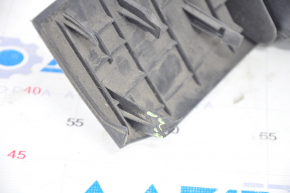 Подушка безопасности airbag коленная пассажирская правая Chevrolet Volt 11-15 черная, царапины, сломано крепление