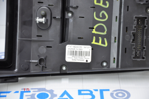 Панель управление радио и климатом Ford Edge 15-18 auto, dual zone под большой монитор, с подогревом, царапины и потертости на накладке