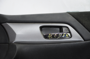 Обшивка двери карточка передняя правая Honda Accord 13-17 черн с черн вставкой велюр, подлокотник велюр, молдинг ручки тип 1, царапины, под химчистку