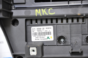 Панель управління монітором і кліматом Lincoln MKC 15-
