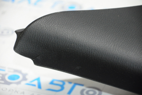 Обшивка двери карточка задняя правая Mazda 3 14-18 BM черн с черн вставкой тряпка, подлокотник пластик, царапины