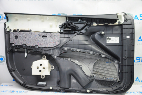 Обшивка двери карточка передняя правая Toyota Camry v70 18- темно-сер с темно-сер вставкой пластик, подлокотник резина, царапины, тычки