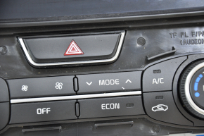 Управление климат-контролем Kia Optima 14-15 рест auto царапина