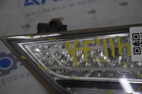 Ліхтар внутрішній кришка багажника правий Hyundai Sonata 11-15 hybrid, подряпини