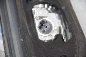 Ліхтар внутрішній кришка багажника лівий Honda HR-V 16-22 розбите скло, зламаний корпус