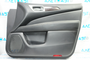 Обшивка двери карточка передняя правая Nissan Pathfinder 13-20 черн с черн вставкой кожа, подлокотник кожа, молдинг под дерево глянец, царапины