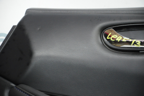 Обшивка двери карточка передняя правая Nissan Leaf 13-17 черн с черн вставкой кожа, подлокотник кожа, царапины, надрывы