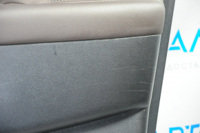 Обшивка дверей картка передня права Nissan Murano z52 15-17 чорна з коричневою вставкою шкіра, молдинг сірий глянець, подряпини, тички