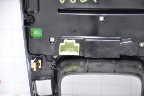Панель управління дисплеєм Chevrolet Volt 11-15 графіт, дефект хрому
