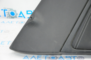 Обшивка двери карточка задняя левая Infiniti QX30 17- черн с черн вставкой кожа, подлокотник кожа, царапины, тычки