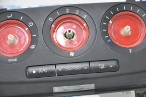 Управление климат-контролем Mazda3 03-06 черное затерто, без крутилок