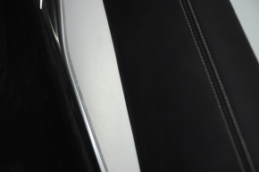 Обшивка двери карточка задняя правая Infiniti QX50 19- черн с черн вставкой кожа, подлокотник кожа, молдинг серый глянец, царапины, полез хром