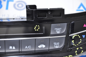 Управление климат-контролем Honda Accord 16-17 рест черное, скол на накладке, царапины