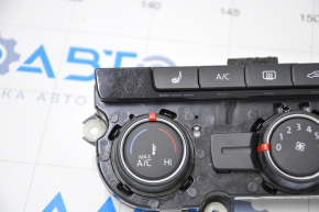 Управление климат-контролем VW Passat b7 12-15 USA ручное с подогревом, затерто стекло
