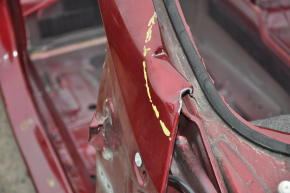 Четверть передняя правая Chevrolet Volt 16- на кузове, красная, примята, тычки