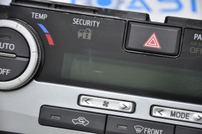 Управление климат-контролем Toyota Camry v50 12-14 usa auto с подогревом зеркал, царапина на стекле, затерта накладка и крутилки