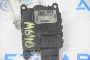 Електродвигун приводу пічки кондиціонера Mazda6 09-13 Valeo