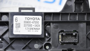 Управление климат-контролем Toyota Prius V 12-17 царапины, затерто стекло и джойстик