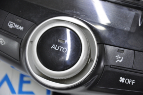 Управление климат-контролем Toyota Prius V 12-17 царапины, затерто