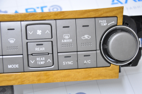 Управление климат-контролем Toyota Highlander 08-13 авто под 3 ряда затерты кнопки