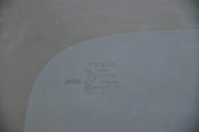 Стекло двери задней правой верхнее Tesla Model X 16-21 тип 1