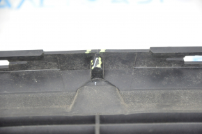 Нижняя решетка переднего бампера Tesla Model X 16-21 надрывы, сломаны крепления