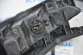 Поворотник ДХО прав Hyundai Santa FE 19-20 LED жовтий USA з кріпленням та накладкою, затертий.