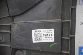 Диффузор кожух радиатора в сборе Hyundai Santa FE 19-20 2.4