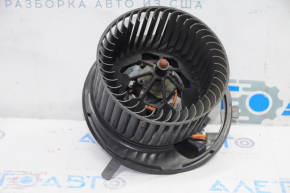 Мотор вентилятор пічки VW Passat b8 16-19 USA